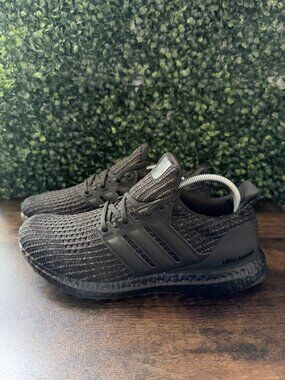 Adidas UltraBoost 4.0 DNA Womens Size 8.5 Running Shoes Sneakers Triple Black